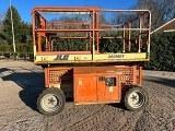 JLG 260 MRT scissor lift