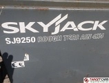 SKYJACK SJ-9250 scissor lift