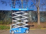 GENIE GS3232 scissor lift