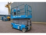 GENIE GS-3246 scissor lift