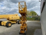 JLG 2030 ES scissor lift