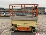 JLG 2630-ES scissor lift