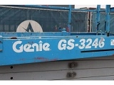 GENIE GS-3246 scissor lift