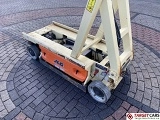 JLG 1930 ES scissor lift