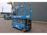 GENIE GS2632 scissor lift