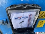 SKYJACK SJ-9250 scissor lift