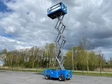 GENIE GS-3369 RT scissor lift