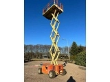 JLG 260 MRT scissor lift