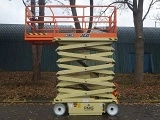 JLG 3246E2 scissor lift