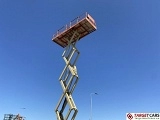 JLG 4394RT scissor lift