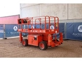 JLG 260 MRT scissor lift