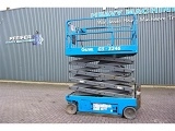 GENIE GS-3246 scissor lift