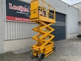 JLG 2030 ES scissor lift