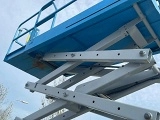 GENIE GS-3246 scissor lift