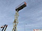 JLG 3246 ES scissor lift