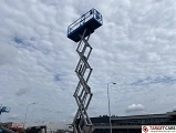 GENIE GS-3246 scissor lift