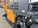 VOLVO ABG2820 tracked asphalt placer