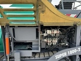 VOEGELE Super 1800-2 tracked asphalt placer