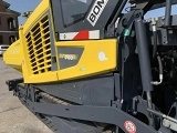 BOMAG BF 700 C 2 S 600 tracked asphalt placer