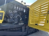 BOMAG BF 700 C 2 S 600 tracked asphalt placer