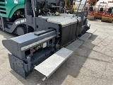 VOEGELE Super 1800-2 tracked asphalt placer