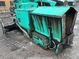 VOEGELE Super-Boy tracked asphalt placer