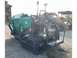 VOEGELE Super 800 tracked asphalt placer