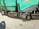 VOEGELE Super 800 tracked asphalt placer