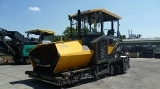 VOLVO P8820D ABG tracked asphalt placer