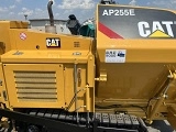 CATERPILLAR AP255E tracked asphalt placer