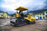 BOMAG BF 600 C 2 S 500 tracked asphalt placer