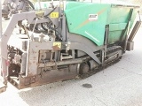 VOEGELE Super 800 tracked asphalt placer