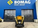 BOMAG BF 200 C 2 S 200 tracked asphalt placer