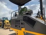 VOLVO ABG2820 tracked asphalt placer