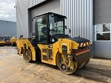 CATERPILLAR CB44B tandem roller