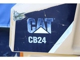 CATERPILLAR CB24 tandem roller