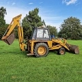 CASE 580 excavator-loader