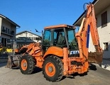 HITACHI FB 200 4WS excavator-loader