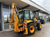 JCB 4CX excavator-loader