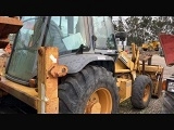CASE 580SLE excavator-loader