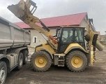 CATERPILLAR 444F2 excavator-loader