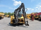 VOLVO BL71 excavator-loader