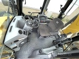 CATERPILLAR 432F2 excavator-loader