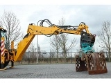 JCB 4CX excavator-loader