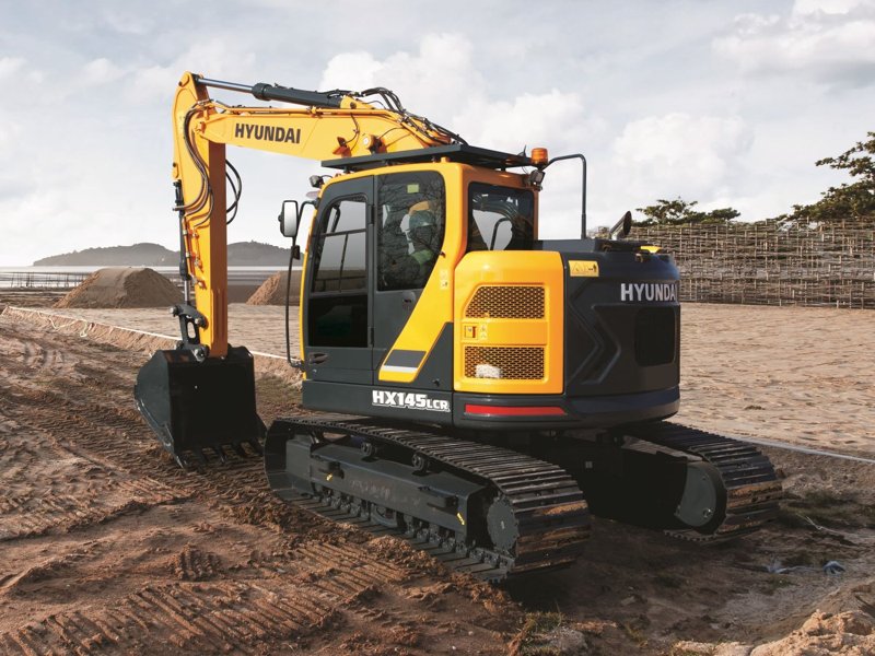 HYUNDAI HX145LCR Crawler Excavator