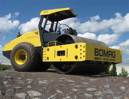 BOMAG BW 216 D-40 Road Roller (Combined)