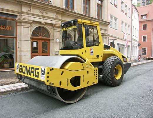 BOMAG BW 213 DH-4 BVC Road Roller (Combined)