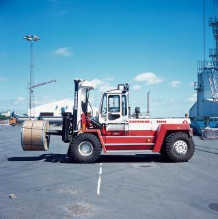 SVETRUCK 30120-46 Forklift