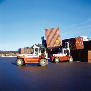 SVETRUCK 20120-42 Forklift